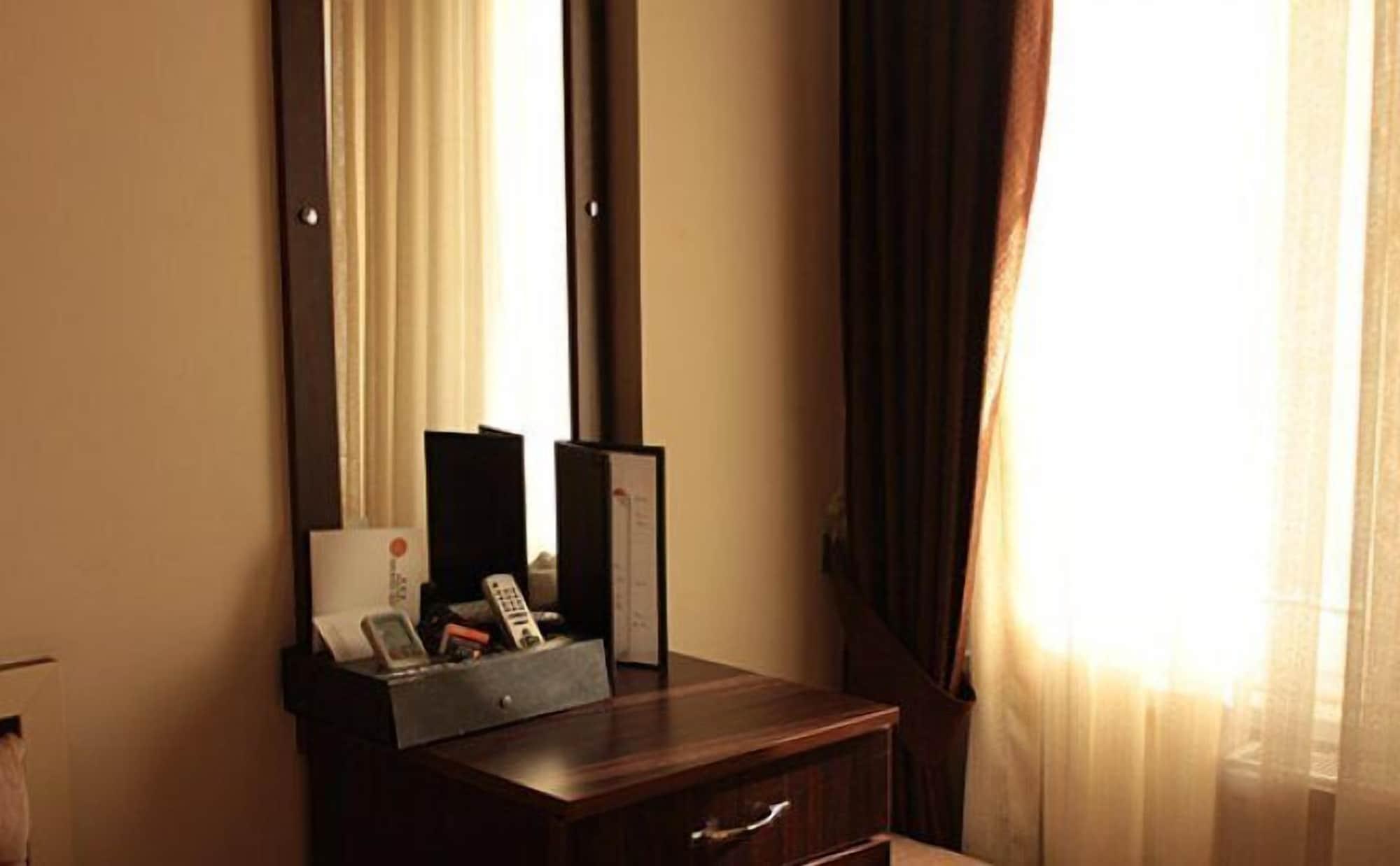 Hotel Grand Mark Provincia di Provincia di Istanbul Esterno foto